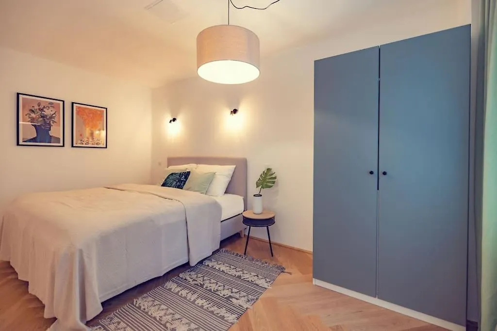 וינה Pittoreskes Apartment 1-Br אוסטריה
