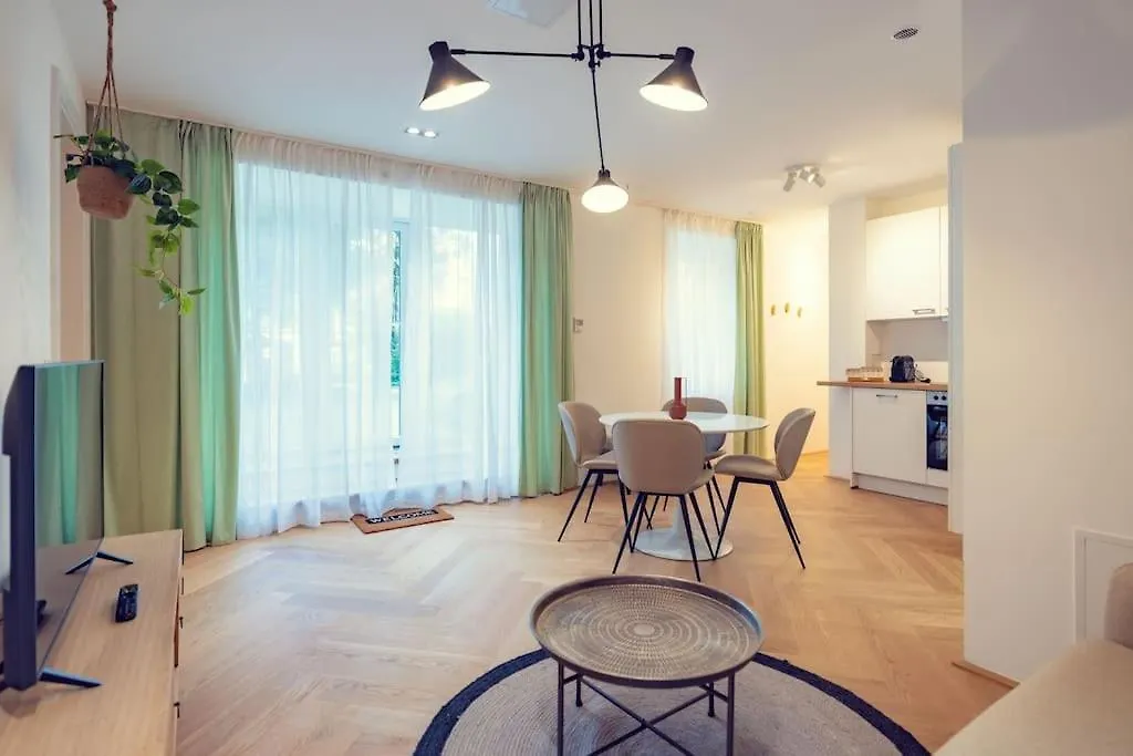 וינה Pittoreskes Apartment 1-Br 0*,  אוסטריה